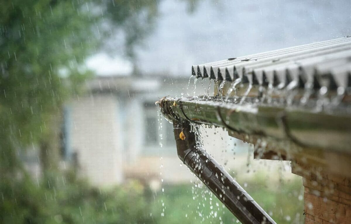 รางน้ำฝน” แบบไหนที่เหมาะกับบ้านเรา? — Livingpop